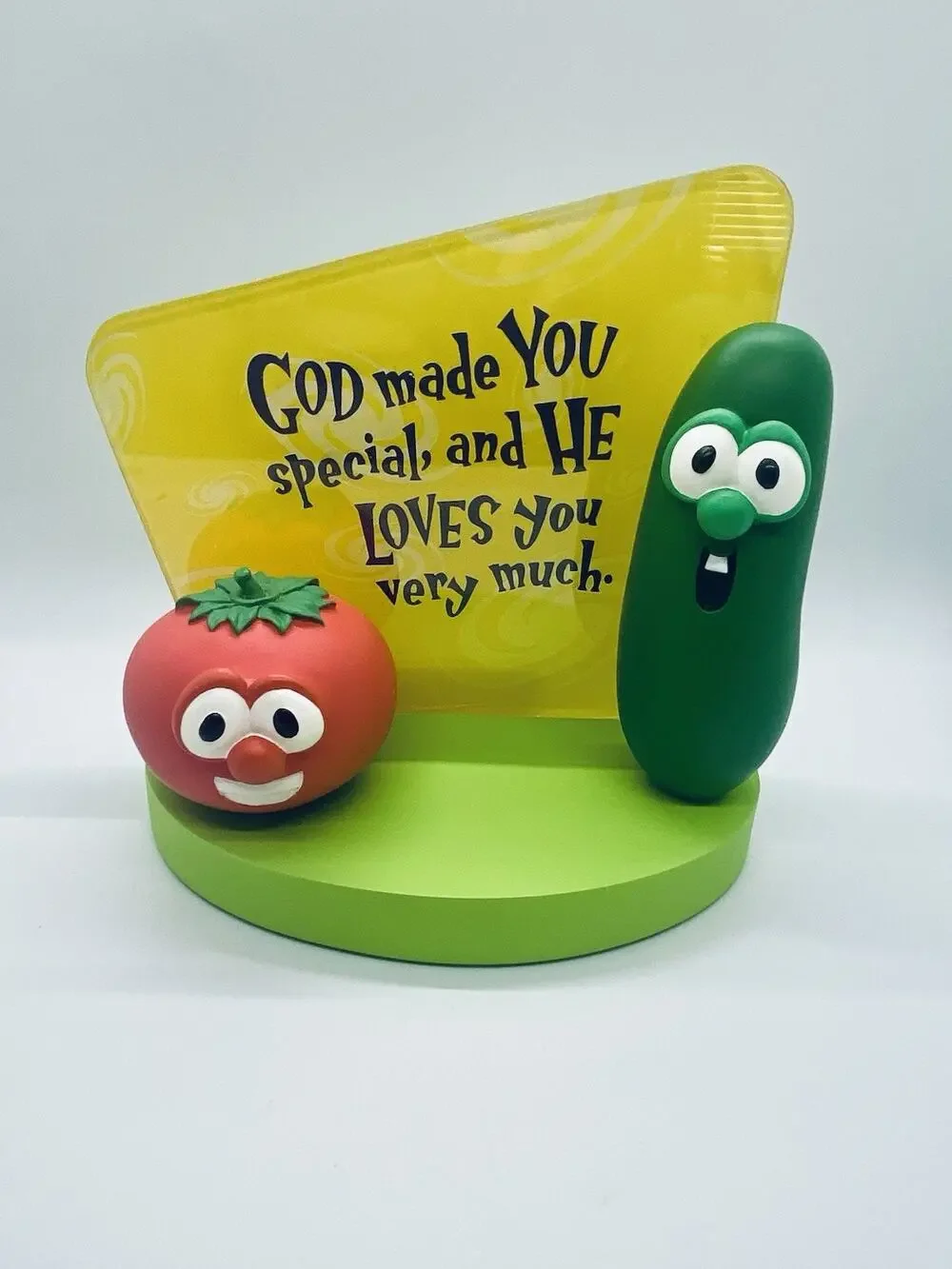 Vintage 1999 Veggie Tales Hallmark God Made You Special Figurine Bob Larry New